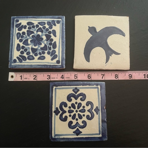 Mexican Hand Painted Terra-Cotta Talavera Vintage Tiles Set of 3 - Picture 8 of 10